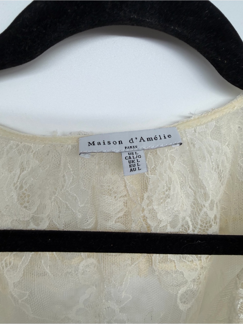 Ivory Lace Ruffle-Trim Blouse - Picture 3 of 5
